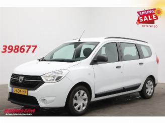 Käytettyjen passenger cars Dacia Lodgy 1.3 TCe Essential 5p. Airco Cruise Camera PDC AHK 97.991 km! 2021/5