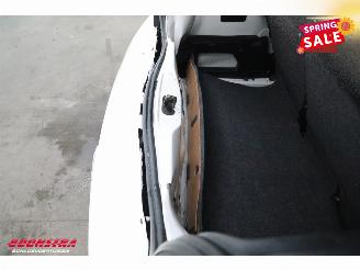 Volkswagen Up! 1.0 BMT move up! Airco Bluetooth 77.587 km! picture 11