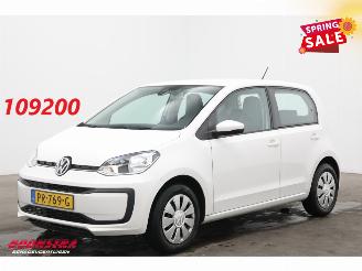 uszkodzony samochody osobowe Volkswagen Up! 1.0 BMT move up! Airco Bluetooth 77.587 km! 2017/8