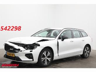 škoda osobní automobily Volvo V-60 2.0 B3 Plus Dark LED ACC Leder H/K Camera SHZ AHK 2023/5