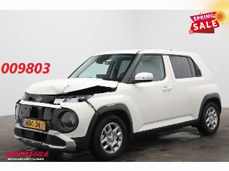 krockskadad bil auto Hyundai Inster Pulse 49 kWh LED ACC Apple/Android Camera AHK 2025/1