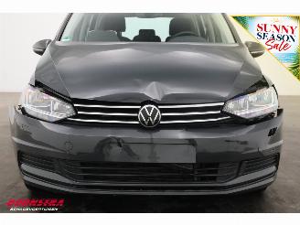 Volkswagen Touran 2.0 TDI 150 PK DSG Navi Clima Cruise SHZ PDC picture 6