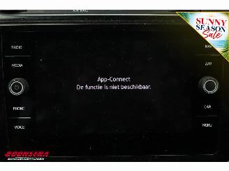 Volkswagen Touran 2.0 TDI 150 PK DSG Navi Clima Cruise SHZ PDC picture 28