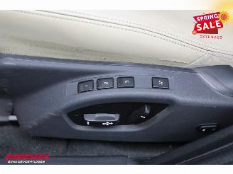 Volvo V-60 2.4 D6 Twin Engine Summum Schuifdak H/K Memory BiXenon Camera SHZ AHK picture 17