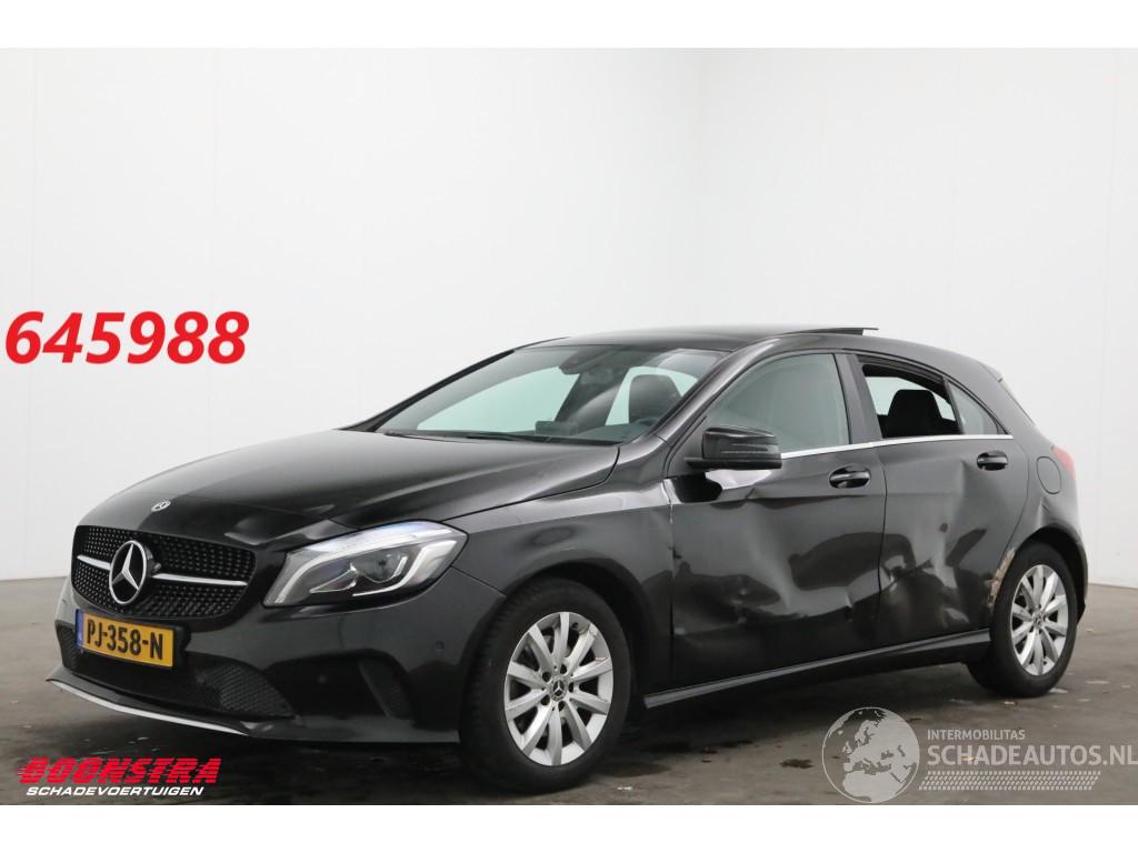 Mercedes A-klasse 160 Ambition Pano Navi Airco Cruise PDC