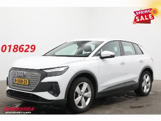 Vaurioauto  passenger cars Audi Q4 40 Edition 77 kWh Fahrbereit LED ACC Virtual SHZ 2022/12