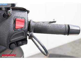 Piaggio  350 Beverly Sport ABS picture 20