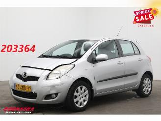 škoda osobní automobily Daihatsu Charade ~ Toyota Yaris 1.3 City Airco LMV 136.709 km! 2012/5
