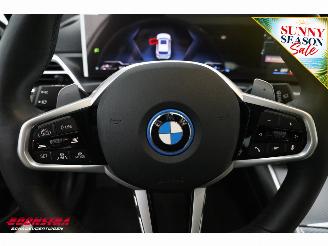 BMW 3-serie Touring 330e M-Sport Pano LED ACC H/K Memory 360° AHK picture 20