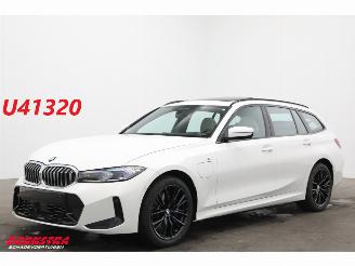 Damaged car BMW 3-serie Touring 330e M-Sport Pano LED ACC H/K Memory 360° AHK 2024/12