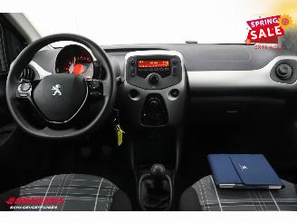 Peugeot 108 1.0 e-VTi Blue Lion Bluetooth Airco 16.397 km! picture 13