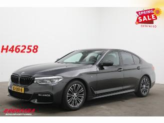 occasion passenger cars BMW 5-serie 520i M-Sport LED Leder Memory Camera Cruise SHZ 2019/1