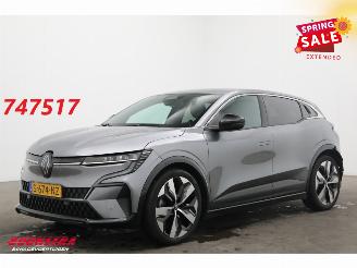 krockskadad bil auto Renault Mégane E-Tech EV60 Optimum Charge Techno LED ACC Apple/Android Camera LRHZ 2023/3