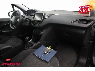 Peugeot 208 1.2 PureTech Blue Lease Navi Airco Cruise 138.531 km! picture 13