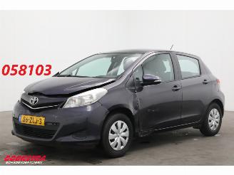 Avarii autoturisme Toyota Yaris 1.0 VVT-i Aspiration Airco Camera AHK 67.935 km! 2012/12