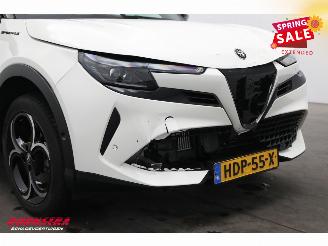 Alfa Romeo Junior 1.2 Turbo Hybrid Ibrida Speciale Navi Clima Cruise Camera SHZ PDC picture 9