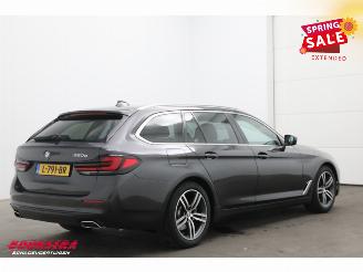 BMW 5-serie Touring 520e High Executive LED Leder Memory Navi Clima Cruise SHZ picture 3