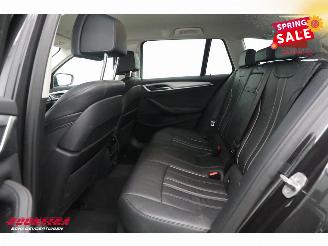 BMW 5-serie Touring 520e High Executive LED Leder Memory Navi Clima Cruise SHZ picture 10