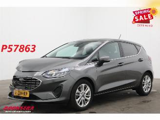 krockskadad bil auto Ford Fiesta 1.0 EcoBoost Hybrid Titanium X LED ACC Apple/Android Camera LRHZ SHZ 2022/10