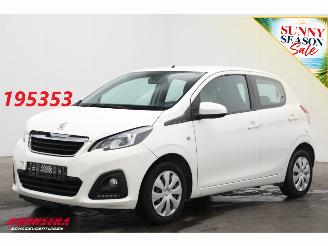 Vaurioauto  passenger cars Peugeot 108 1.0 e-VTi Active 5-DRS Airco Bluetooth 137.303 km! 2018/6