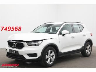 škoda osobní automobily Volvo XC40 1.5 T2 Momentum Core LED Apple/Android Cruise PDC 2022/2