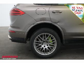 Porsche Cayenne 3.0 S E-Hybrid Pano PDLS PASM Leder Cruise SHZ picture 9