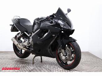Honda  CBR 600F Dominator picture 2