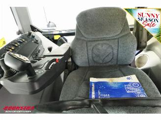 New Holland  TVT 190 BY 2005 6.000 Uur picture 20