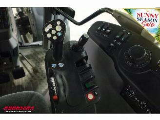 New Holland  TVT 190 BY 2005 6.000 Uur picture 14
