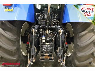 New Holland  TVT 190 BY 2005 6.000 Uur picture 24