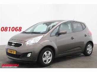 Vaurioauto  passenger cars Kia Venga 1.6 CVVT ExecutiveLine Aut. Navi Camera Cruise 89.918 km!! 2014/3
