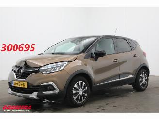 uszkodzony samochody osobowe Renault Captur 1.2 TCe Intens LED Navi Clima Cruise Camera PDC 89.021 km! 2018/6