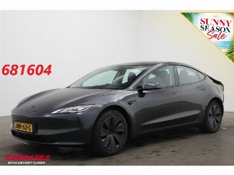 Vaurioauto  passenger cars Tesla Model 3 RWD 60 kWh Fahrbereit Pano LED ACC Leder Camera SHZ 2025/12