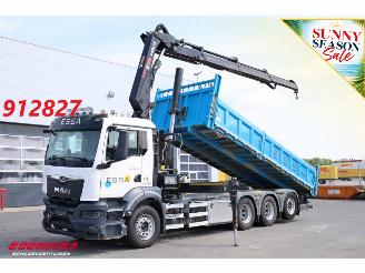 krockskadad bil vrachtwagen MAN TGS 35.510 8X4 Kipper Hiab X-Hipro 232 E-3 119.097 km! 2023/3