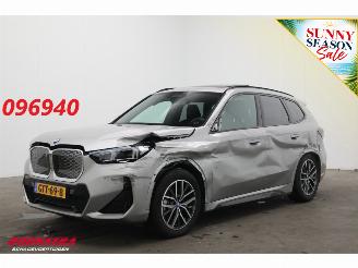 Vaurioauto  passenger cars BMW iX1 eDrive20 67 kWh M Sport ACC Navi H/K Memory SHZ Virtual 360° PDC 2024/11