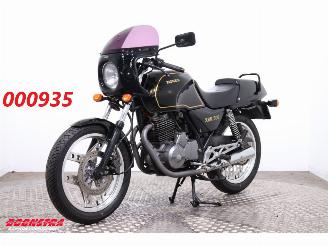 Honda XBR 500 1988 picture 1