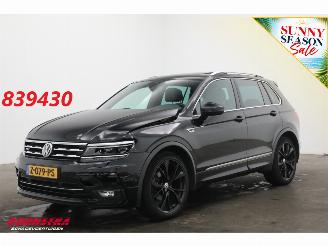 Vaurioauto  passenger cars Volkswagen Tiguan 1.5 TSI ACT Highline Business R-Line ACC Navi Clima SHZ Camera PDC AHK 2019/1