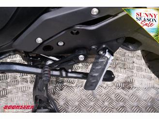 BMW  R 1300 RS Triple Black 3X Pakket Crusie Heizgriffe SHZ 2.405 km! picture 15