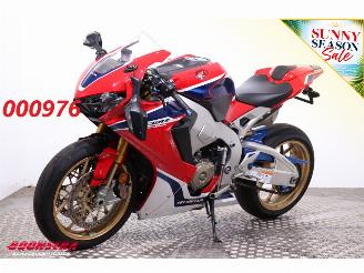 krockskadad bil motor Honda CBR 1000 RR Fireblade ABS Akrapovic Lap timer 12.044 km! 2018/7