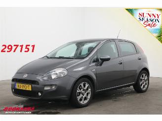 Vaurioauto  passenger cars Fiat Punto Evo 0.9 TwinAir Lounge Navi Cruise Clima PDC 2017/2