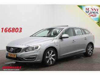 occasione autovettura Volvo V-60 2.4 D6 AWD Plug-In Hybrid Summum Glasdak Navi Memory Leder SHZ Camera PDC AHK 2013/9