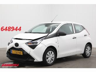 Voiture accidenté Toyota Aygo 1.0 VVT-i x-fun Airco Cruise 2021/6