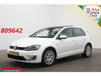 Avarii autoturisme Volkswagen Golf 1.4 TSI GTE Clima Glasdak ACC Leder SHZ Camera PDC 2015/12