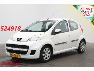 škoda osobní automobily Peugeot 107 1.0-12V AUT Millesim 200 5-drs Cruise Airco 51.588 km! 2011/1