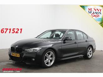 skadebil auto BMW 3-serie 318i AUT M-Sport LED Leder Clima Cruise SHZ 66.782 km! 2018/9