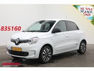 skadebil auto Renault Twingo R80 E-Tech Techno 22 kWh Navi Clima Cruise Bluetooth 2023/11