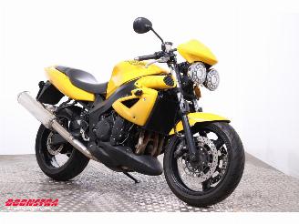 Triumph Speed Four 30.275 km! picture 2
