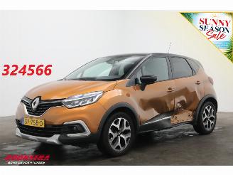 Voiture accidenté Renault Captur 1.2 TCe Intens Cruise Mmeory Navi Clima Camera PDC 2018/5