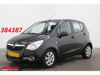 damaged passenger cars Opel Agila 1.2 Aut. Edition Airco PDC LMV 24.391 km! 2011/2