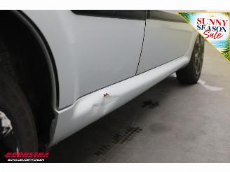 Peugeot 107 1.0-12V XS Automaat 5-DRS 103.359 km! picture 15